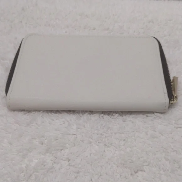 Daisy Marc Jacobs Pouch White Ivory Wallet Clutch - Picture 5 of 11
